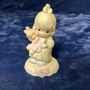 VTG Precious Moments Figurine Growing in Grace Age 4